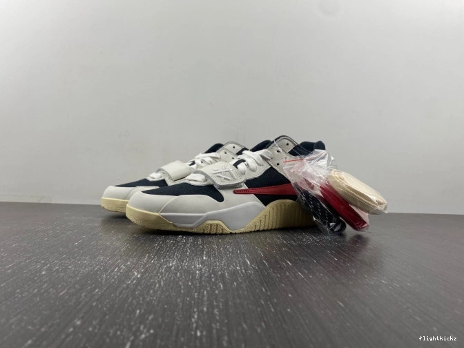 THE CUT X CHECK SCOTT TRAVIS FZ8117-100 JORDAN 0804